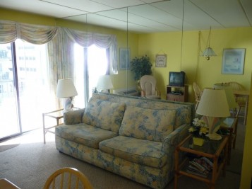 Decatur House 304