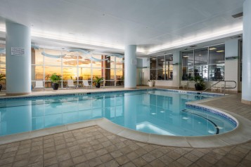 Gateway Grand 1402 (Side)